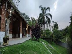 #F120 - Casa em Bolsão FECHADO para  em Embu das Artes - SP - 1