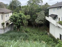 Venda em Golf Gardens - Carapicuíba