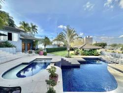 #721 - Casa em Bolsão para Venda em Carapicuíba - SP - 1